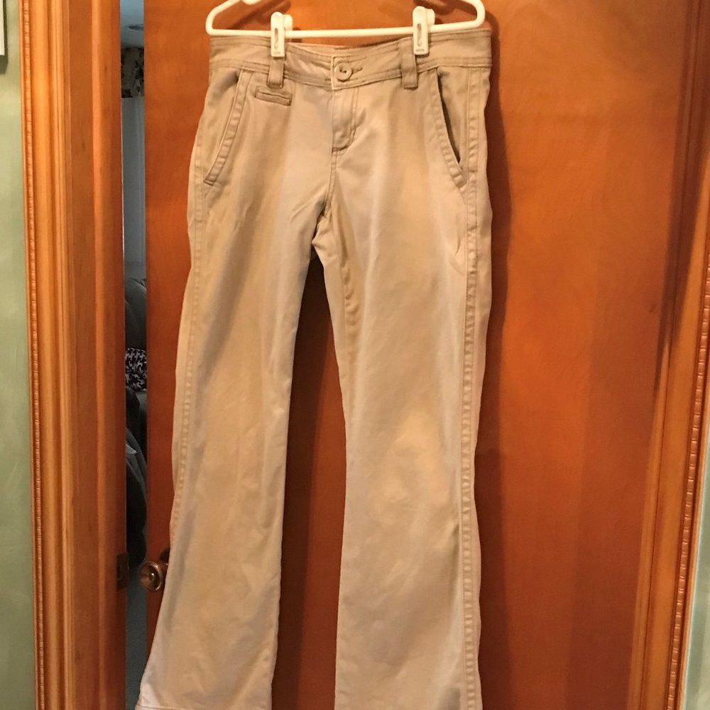 Aeropostale Khaki Chino Style  Pants